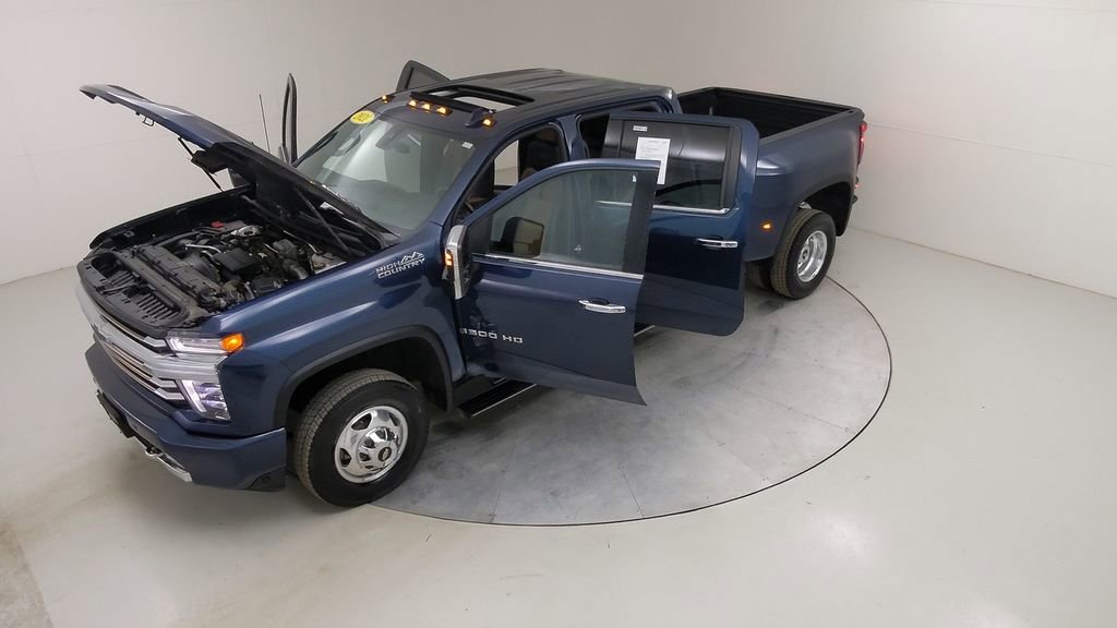 Used 2021 Chevrolet Silverado 3500 High Country image 59