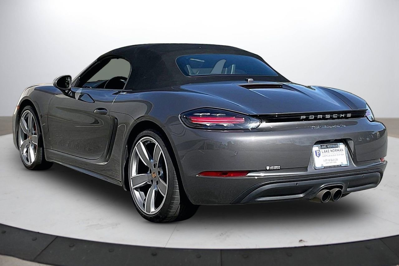 Used 2019 Porsche 718 Boxster S RWD image 7