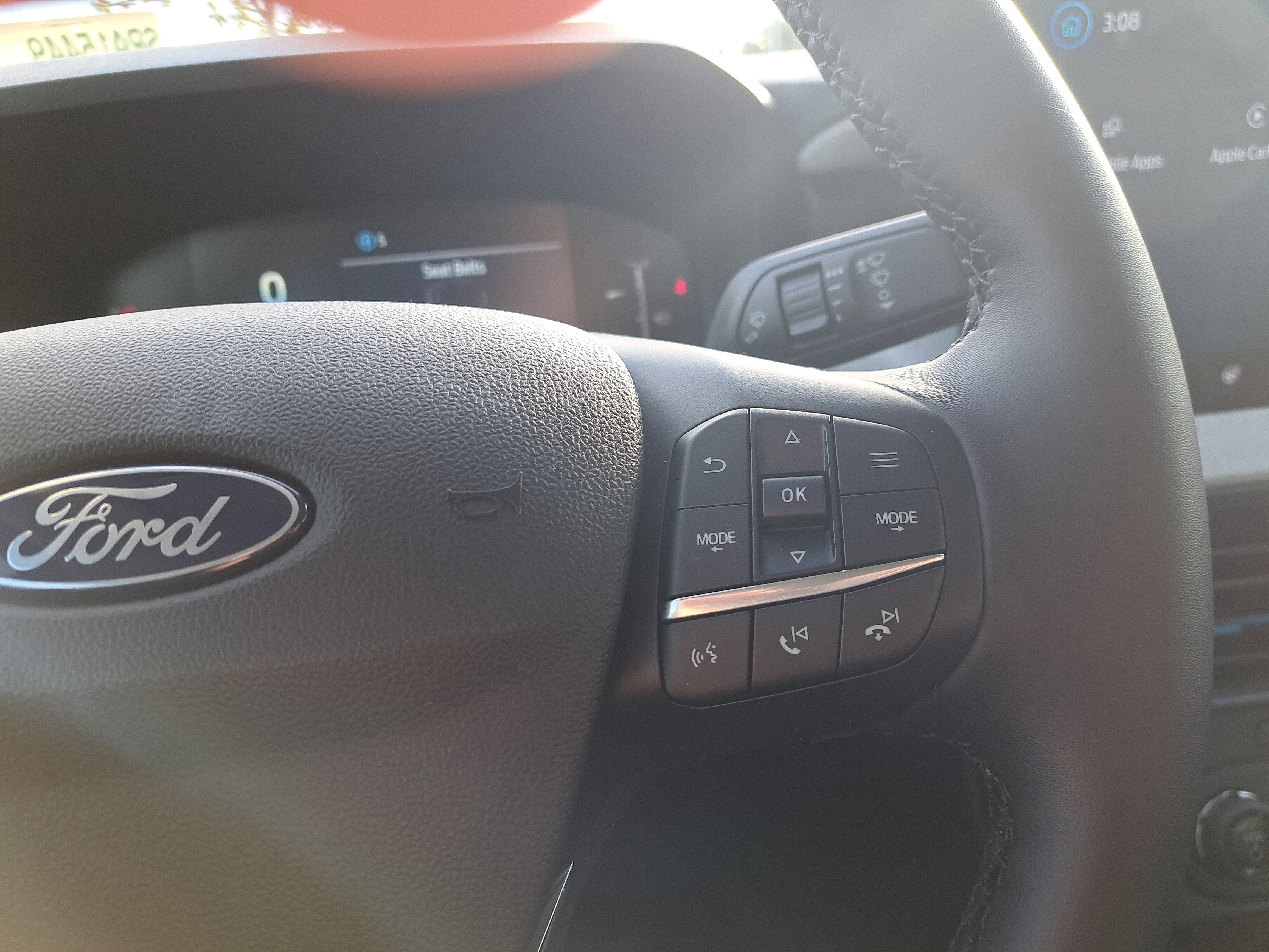 Used 2025 Ford Maverick XLT w/ XLT Luxury Package image 18