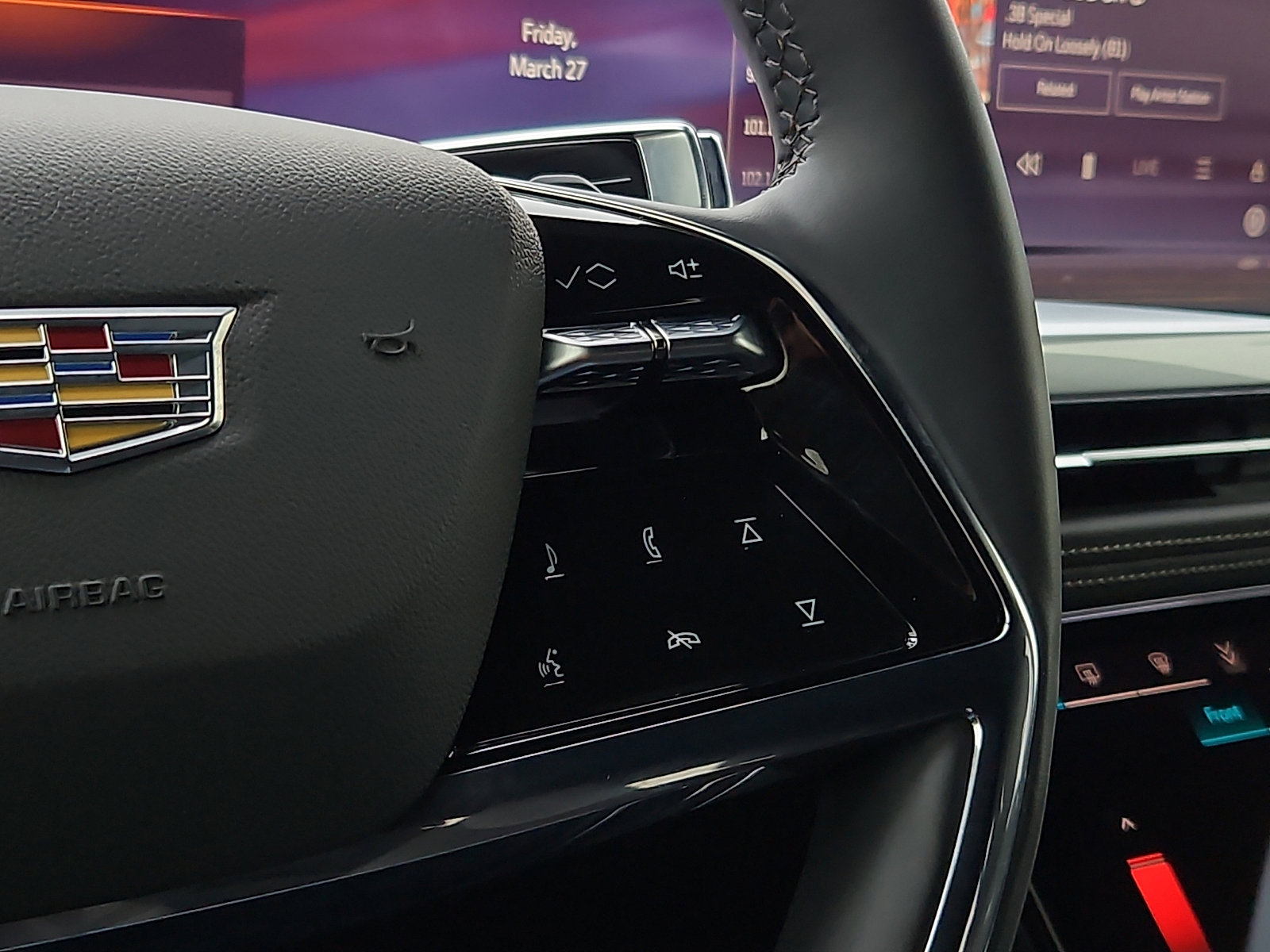 Certified 2025 Cadillac Escalade Luxury image 22