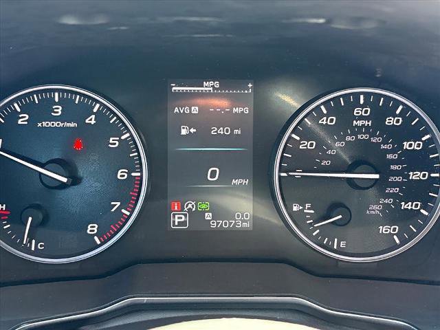 Used 2022 Subaru Outback Touring w/ Popular Package #2 image 14