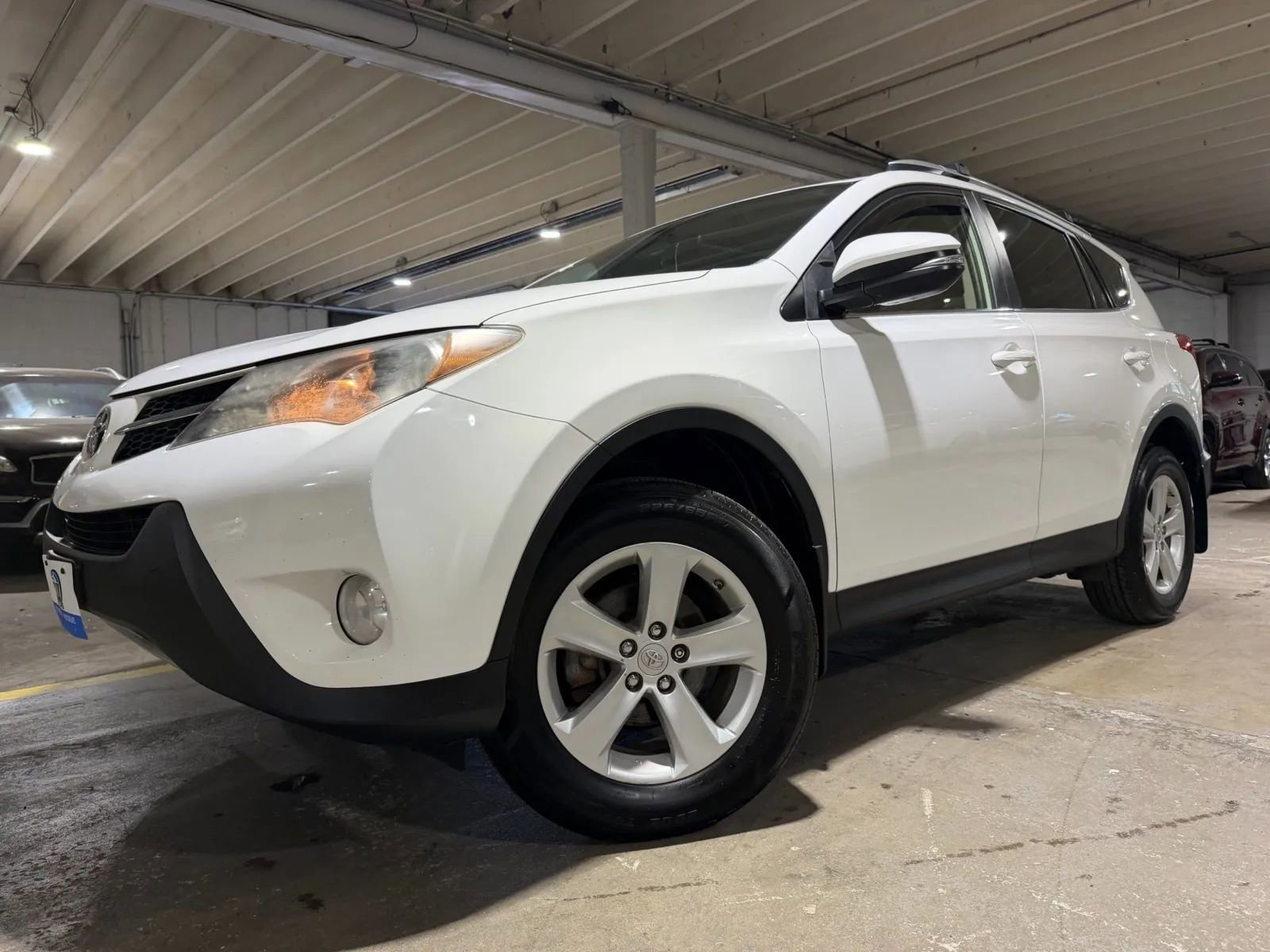 Used 2014 Toyota RAV4 XLE AWD/4WD image 2