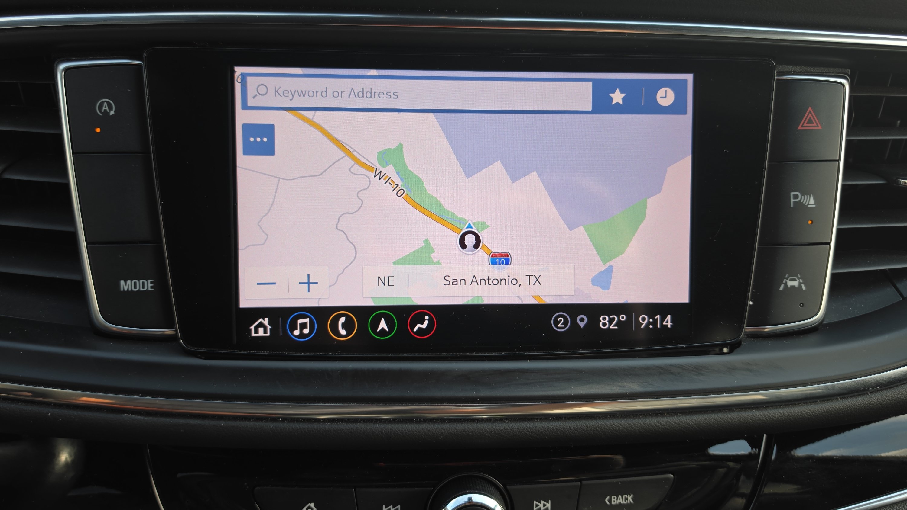 Used 2022 Buick Enclave Avenir w/ Avenir Technology Package FWD image 17