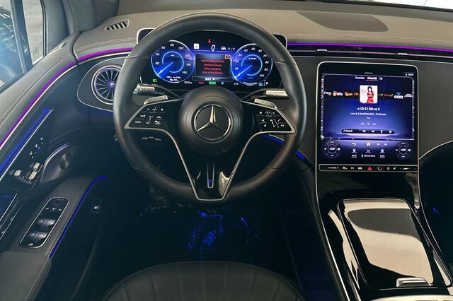 Certified 2023 Mercedes-Benz EQS 450+ 4MATIC SUV image 17