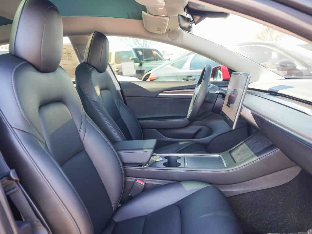 Used 2022 Tesla Model 3 Performance AWD/4WD image 16