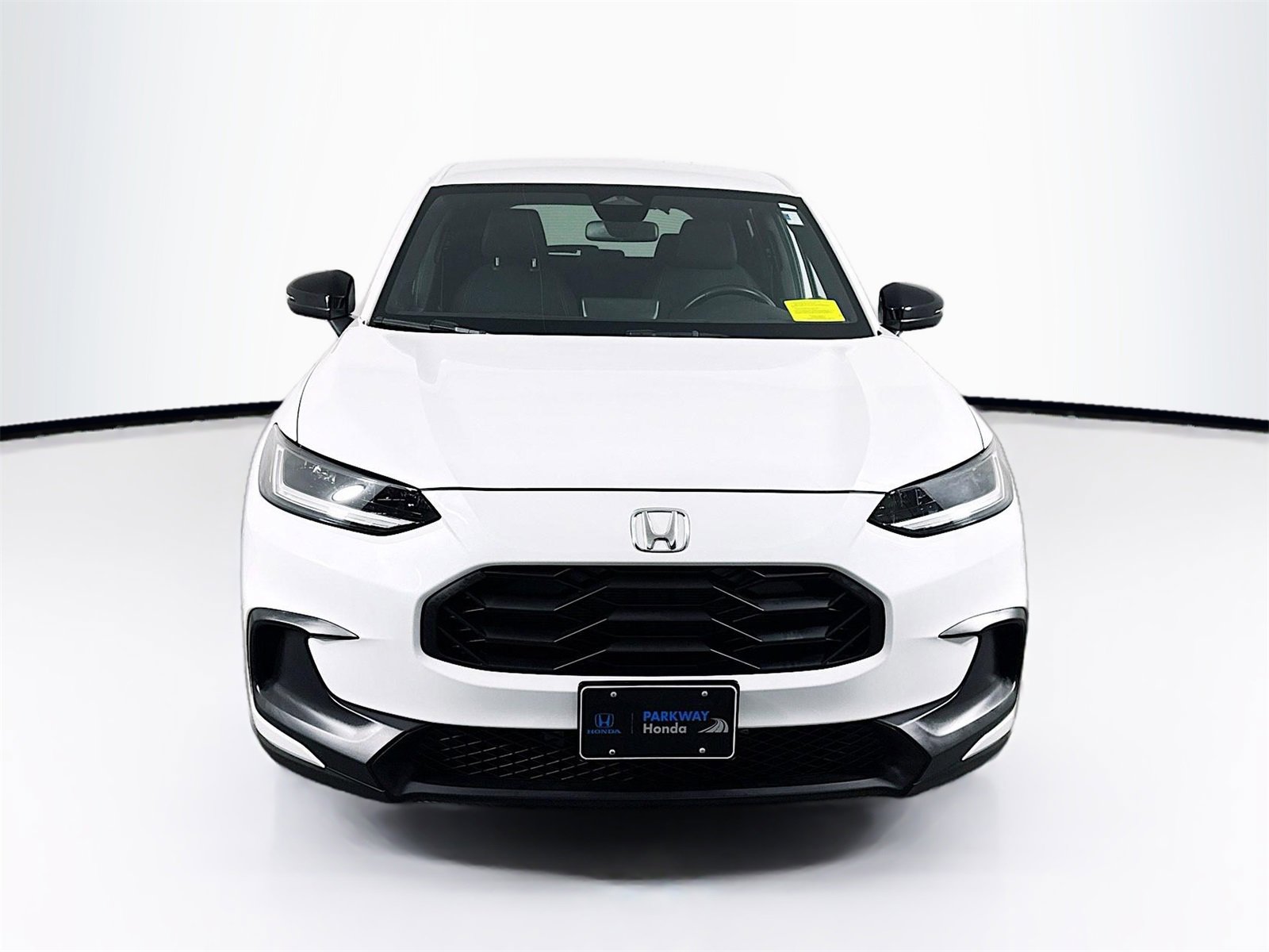 Used 2023 Honda HR-V Sport image 2