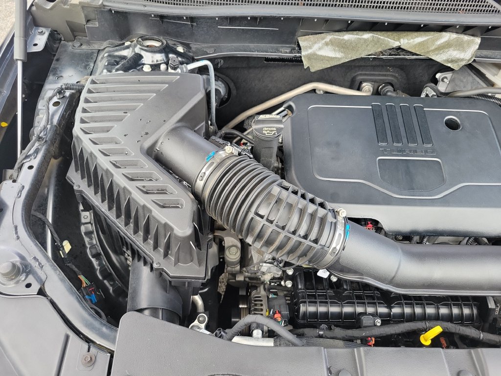 Used 2025 Chevrolet Blazer LT FWD image 39