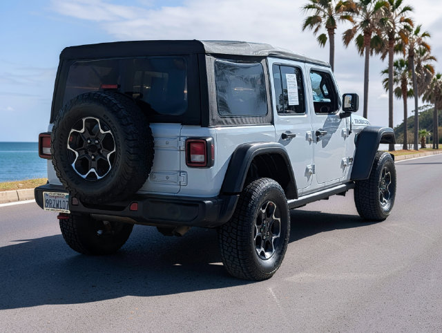 Used 2023 Jeep Wrangler Unlimited Rubicon AWD/4WD image 5