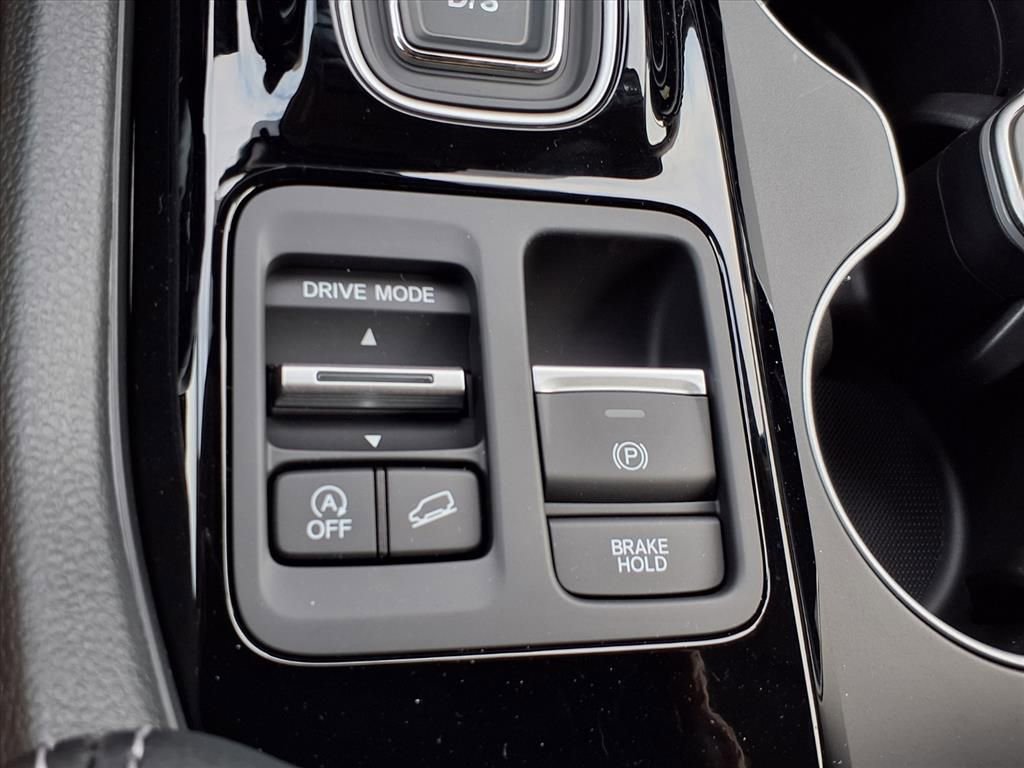 New 2026 Honda Pilot Touring image 21