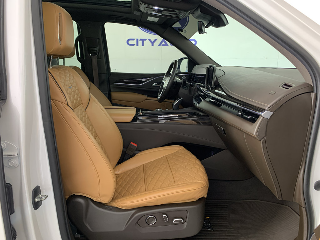 Used 2021 Cadillac Escalade Sport w/ Driver Assist Tech Package AWD/4WD image 42