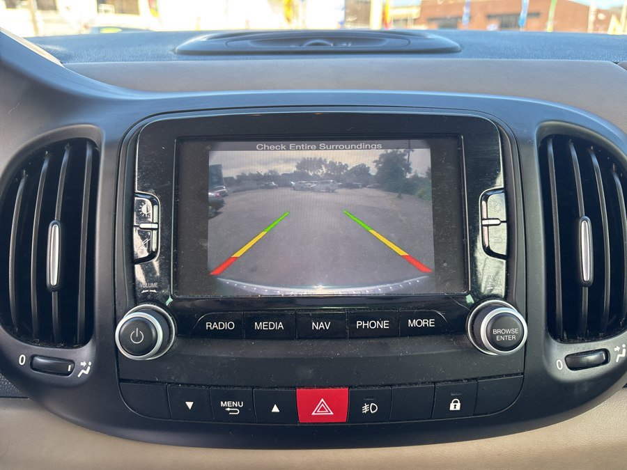 Used 2014 FIAT 500L Lounge FWD image 22