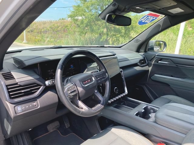 Used 2024 GMC Acadia AT4 w/ Luxury Package AWD/4WD image 10