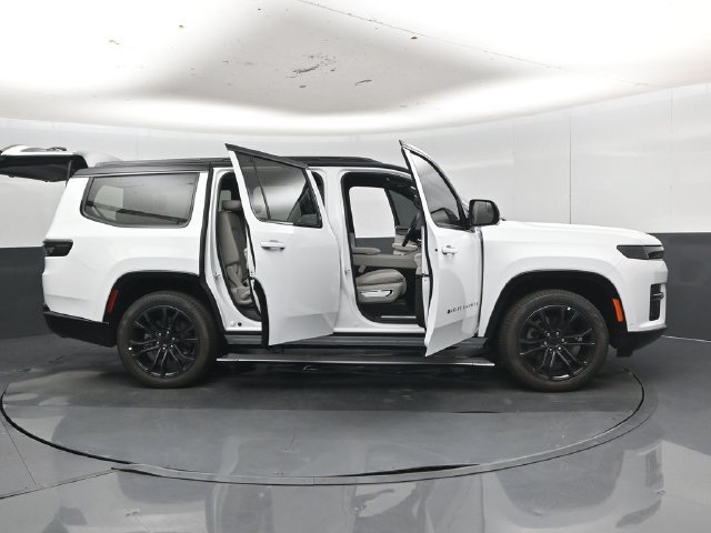 New 2026 Jeep Grand Wagoneer Summit w/ Rear Seat Video Group I AWD/4WD image 60