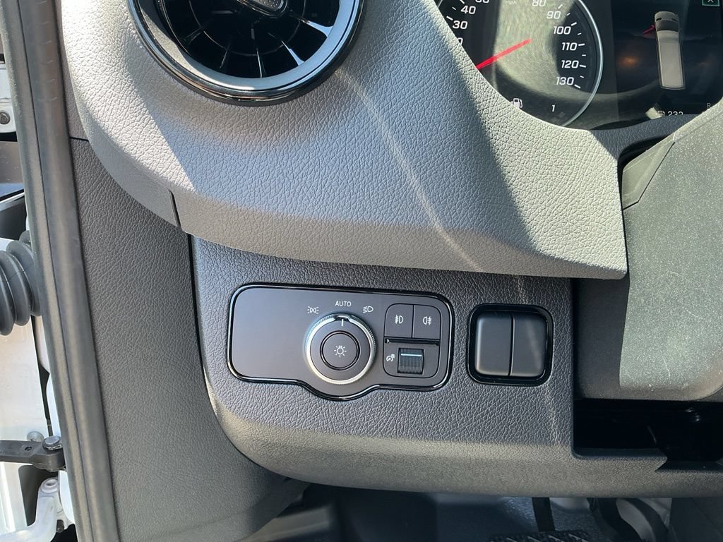 New 2026 Mercedes-Benz Sprinter 2500 image 15