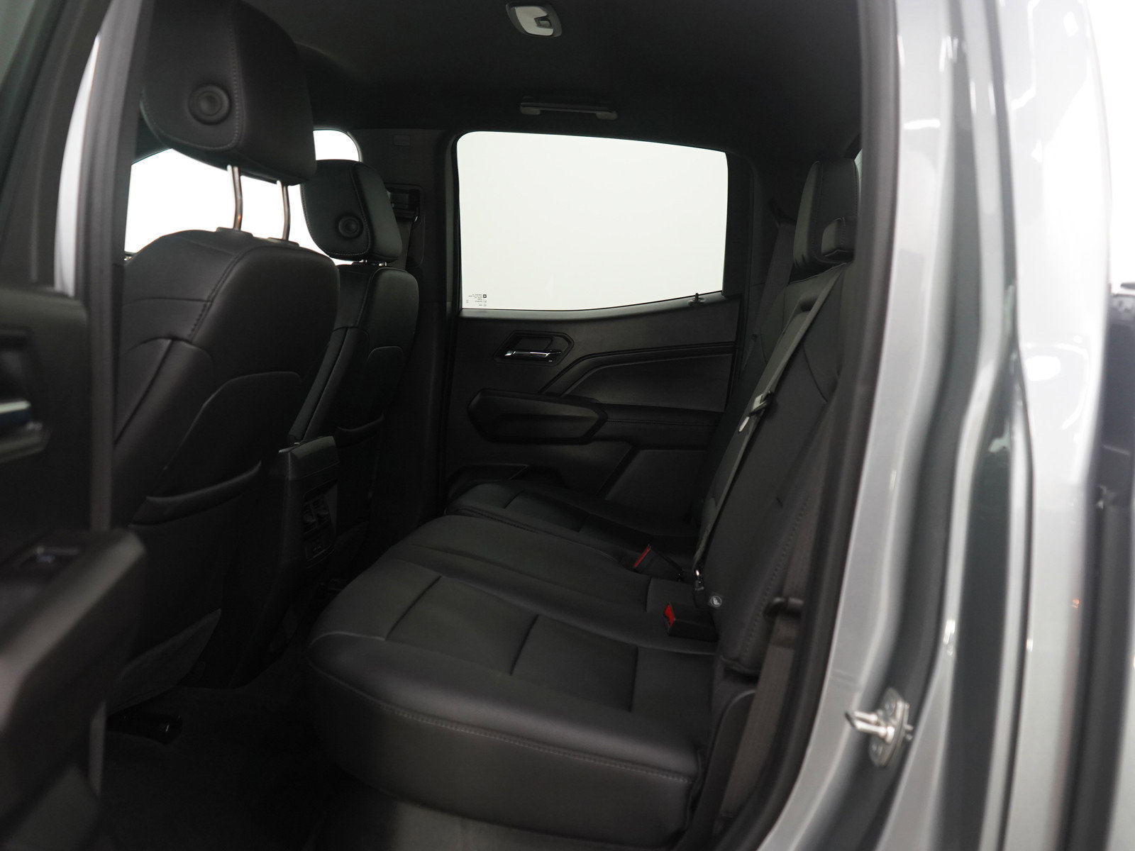 Used 2025 GMC Canyon Elevation w/ Convenience Package image 17