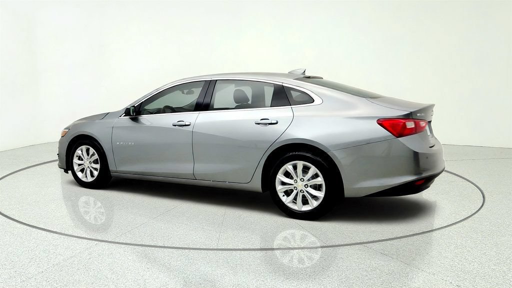 Used 2024 Chevrolet Malibu LT FWD image 7