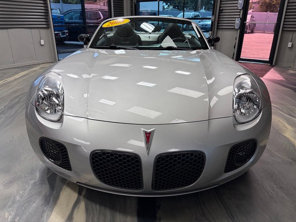 Used 2008 Pontiac Solstice GXP w/ Premium Package RWD image 33