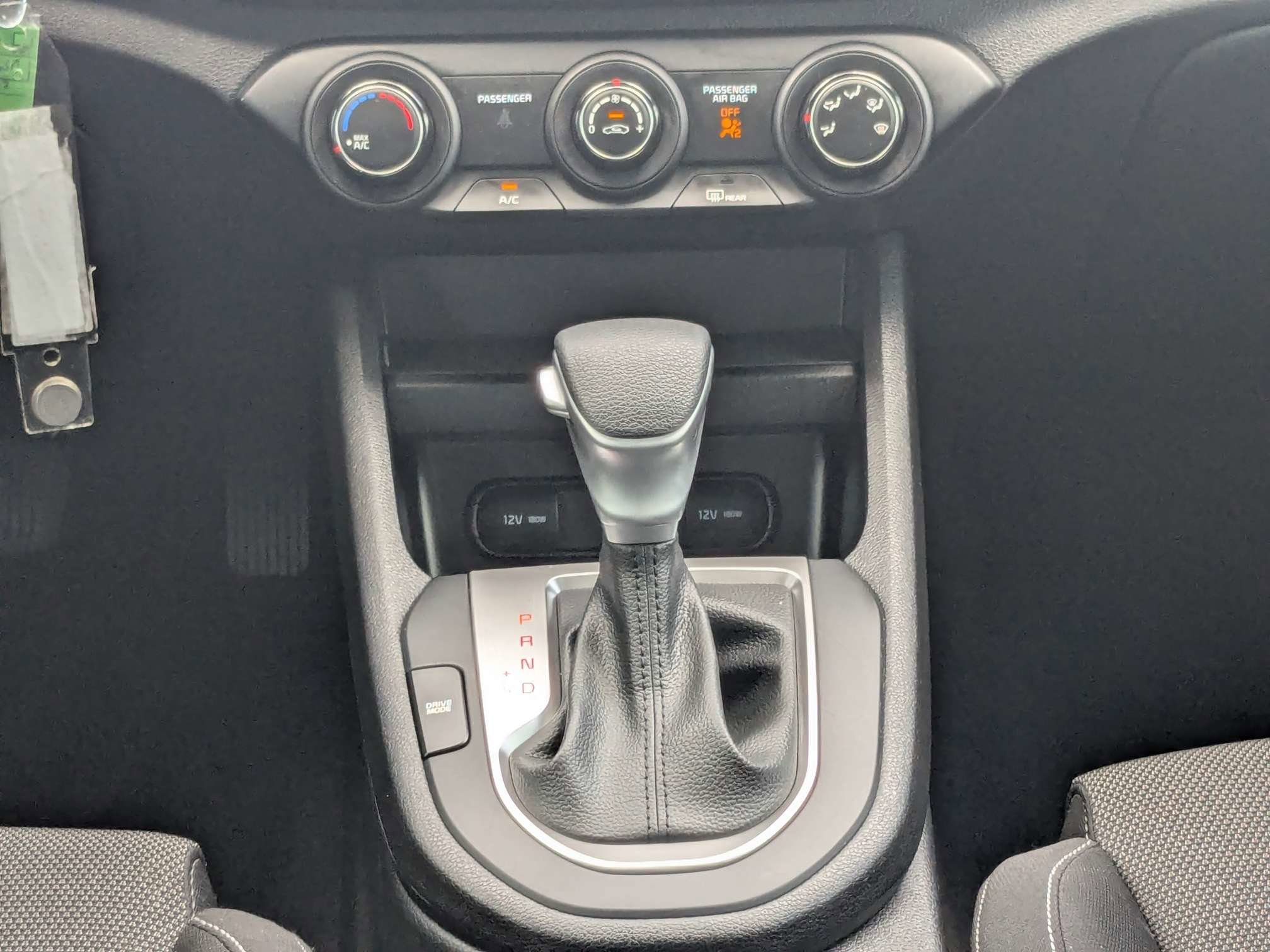 Certified 2022 Kia Forte LXS w/ LXS Technology Package FWD image 19