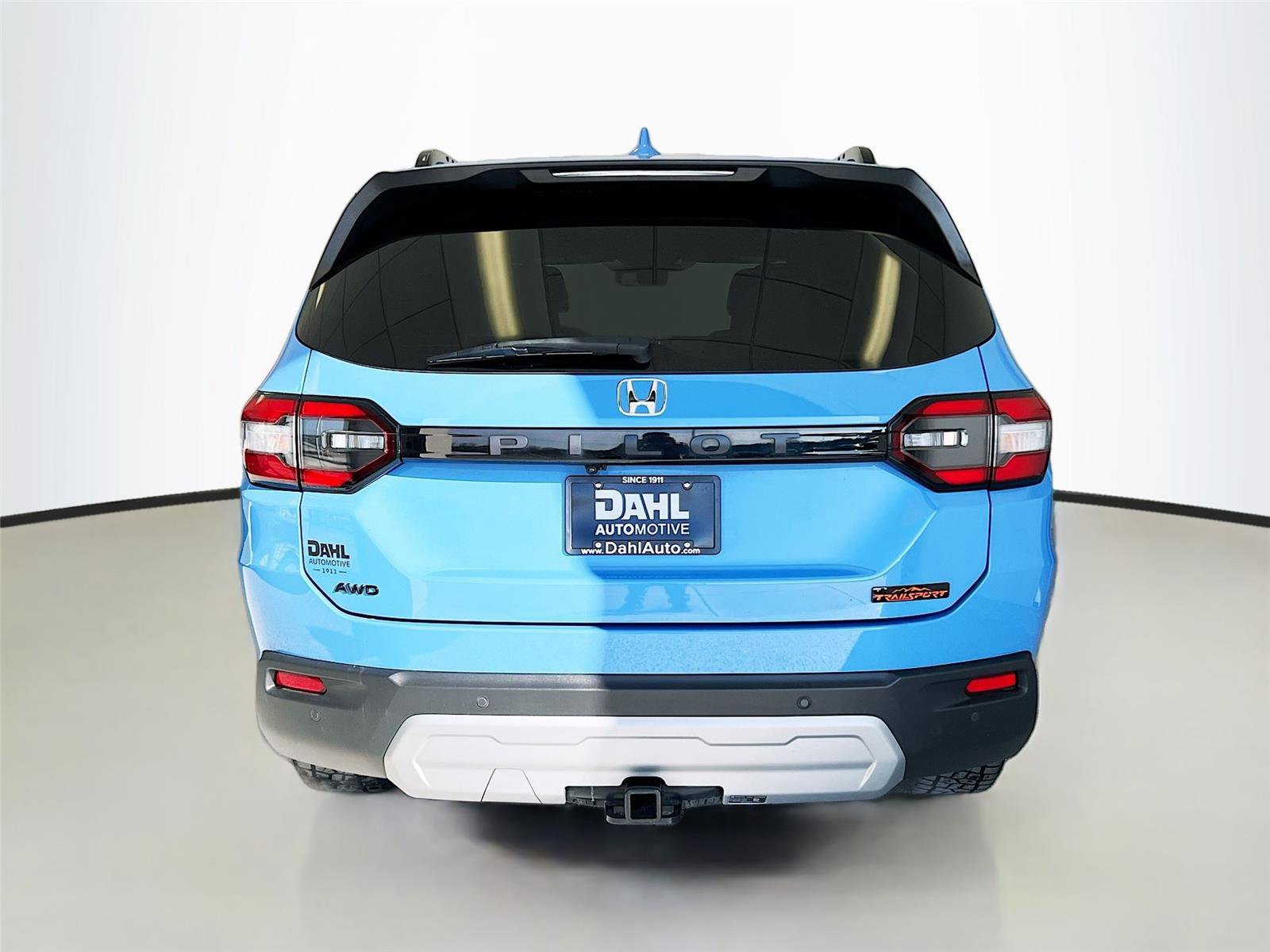 Used 2023 Honda Pilot TrailSport image 12