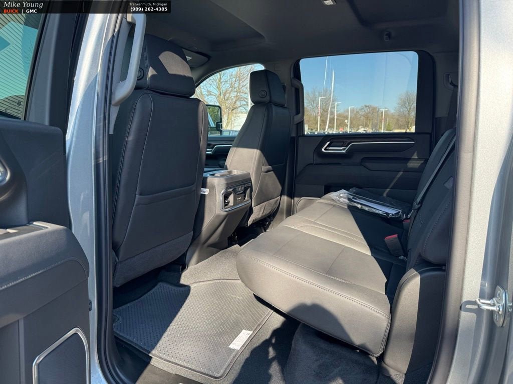 New 2026 GMC Sierra 2500 SLT w/ SLT Premium Package AWD/4WD image 13
