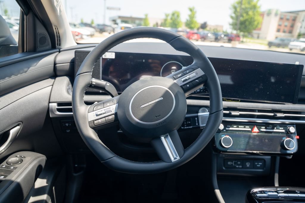 New 2025 Hyundai Tucson SEL image 15