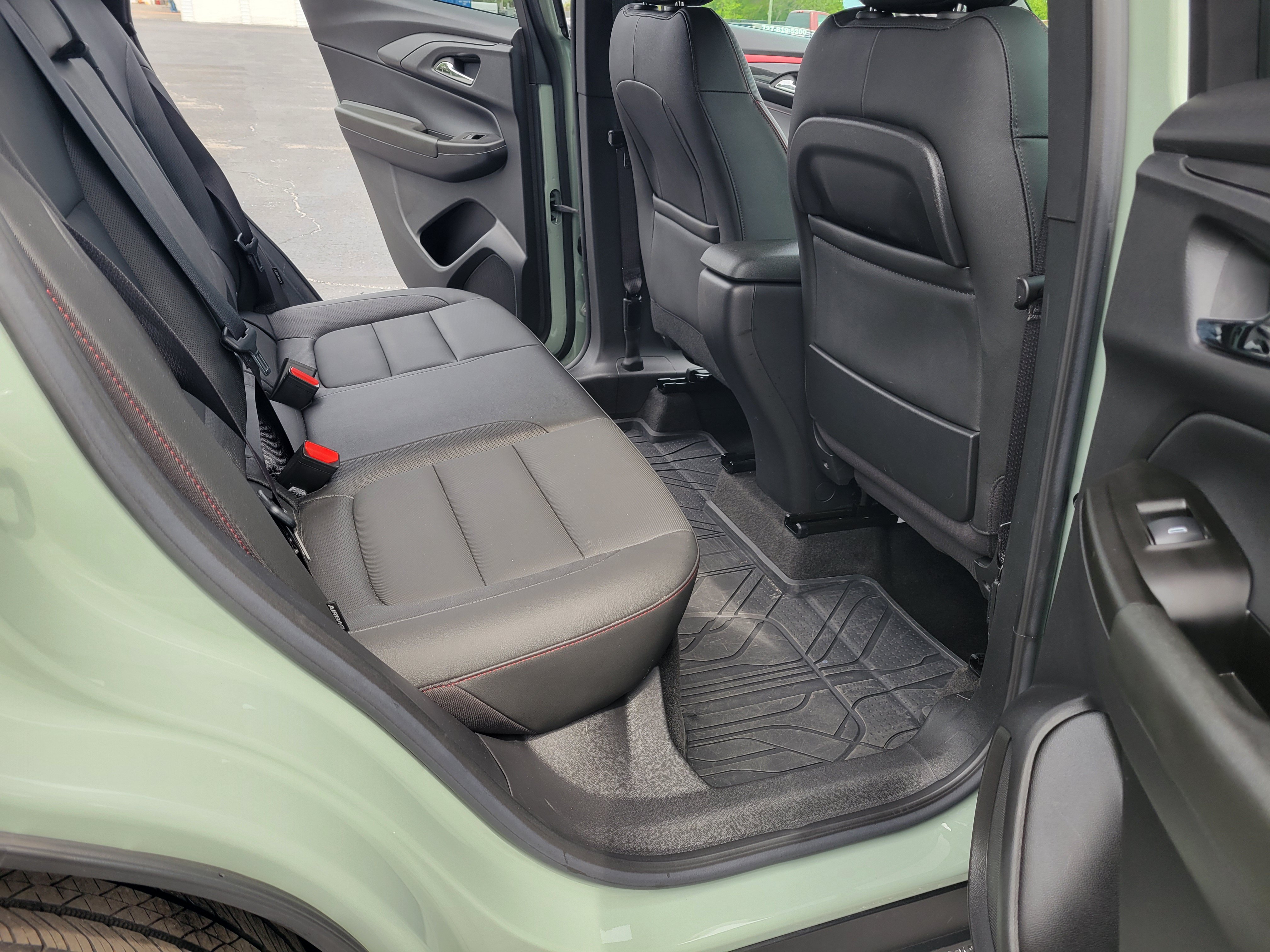 Certified 2024 Chevrolet TrailBlazer RS w/ Driver Confidence Package FWD image 30