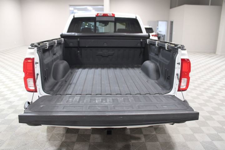 Used 2018 Chevrolet Silverado 1500 High Country AWD/4WD image 15