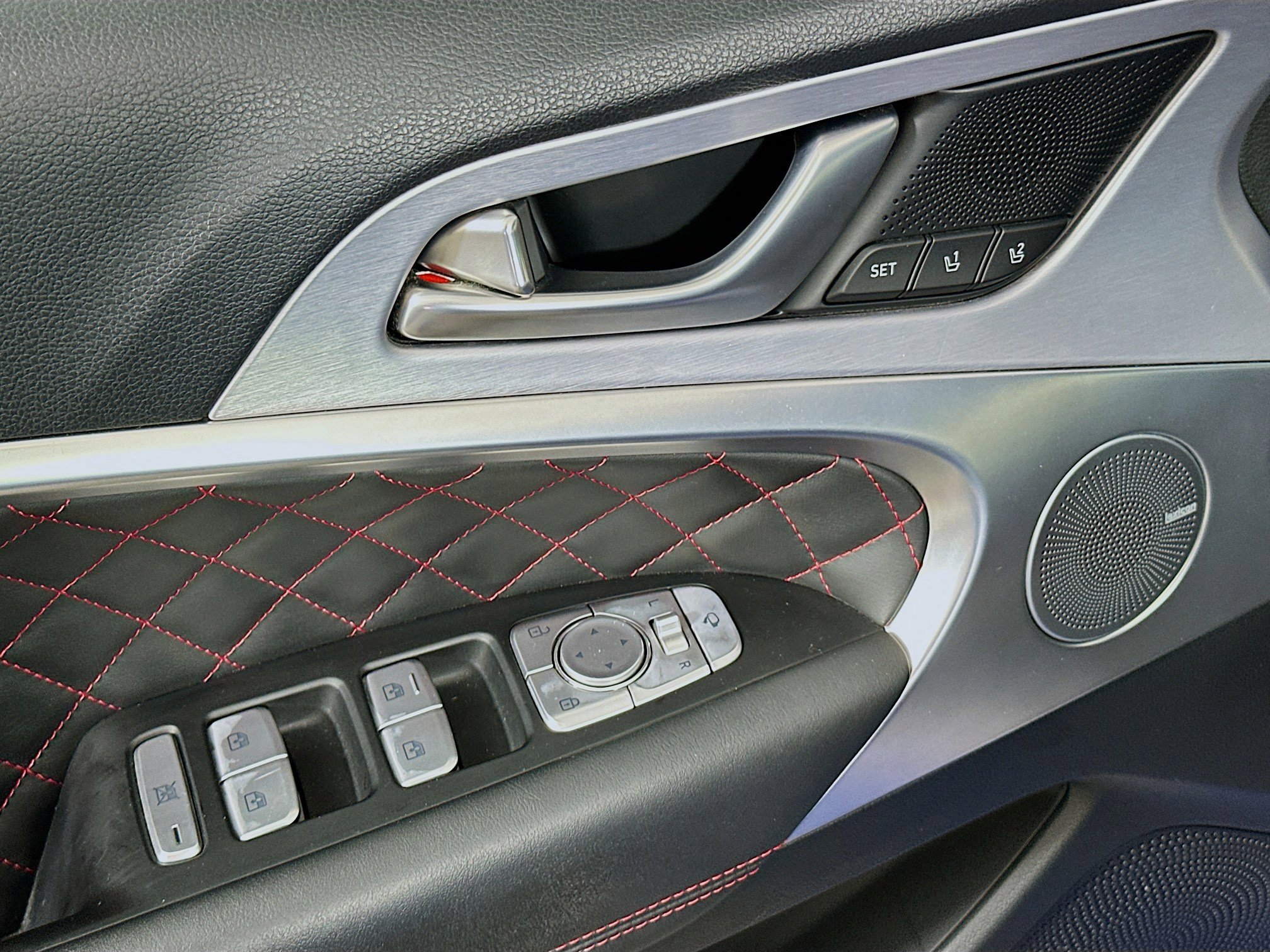 Used 2021 Genesis G70 3.3T w/ Sport Package image 15