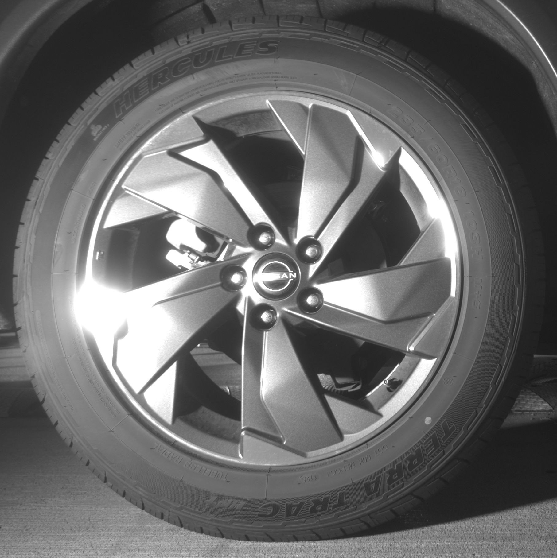 Used 2025 Nissan Rogue SV image 15