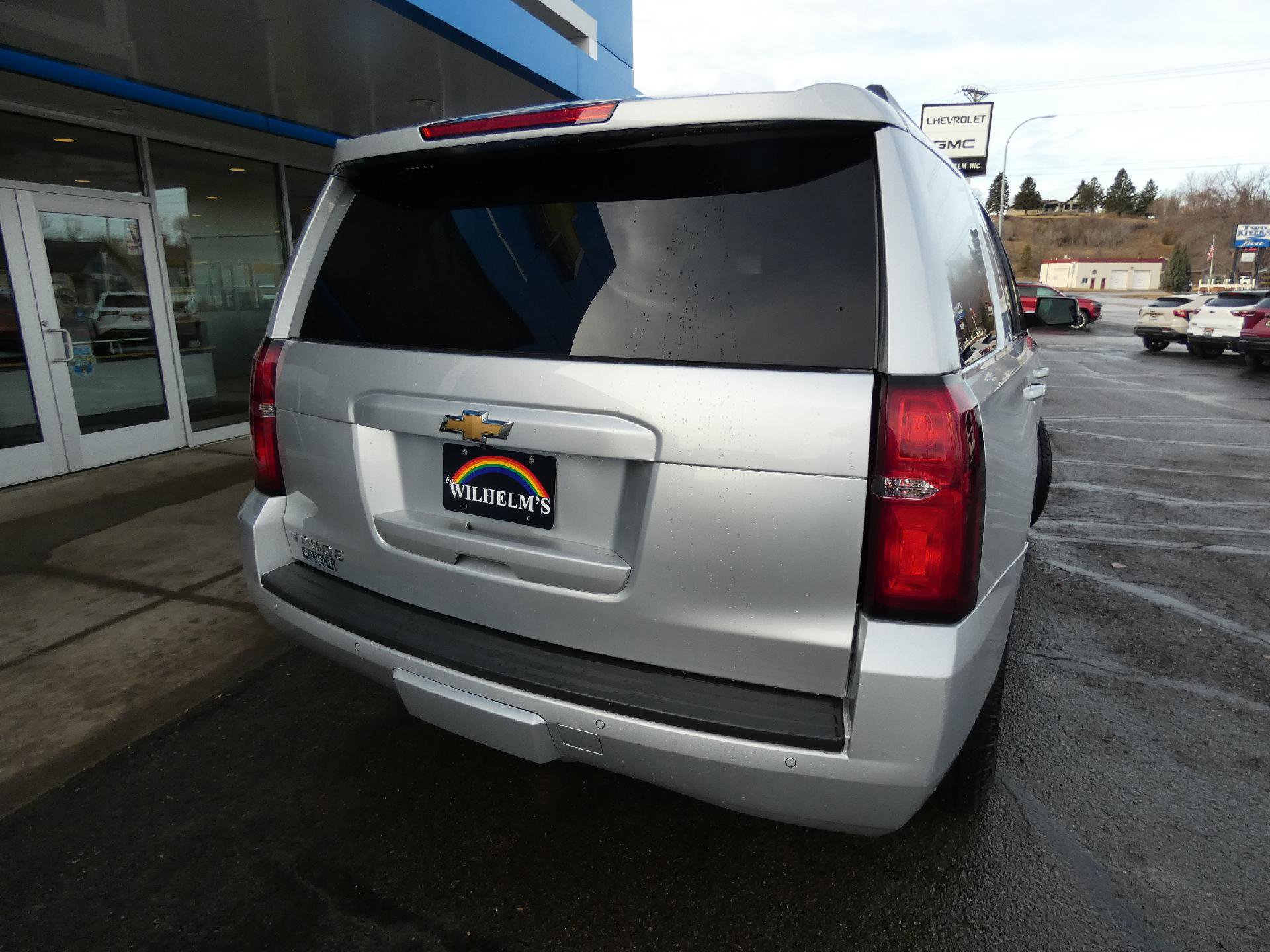 Used 2019 Chevrolet Tahoe LT image 3
