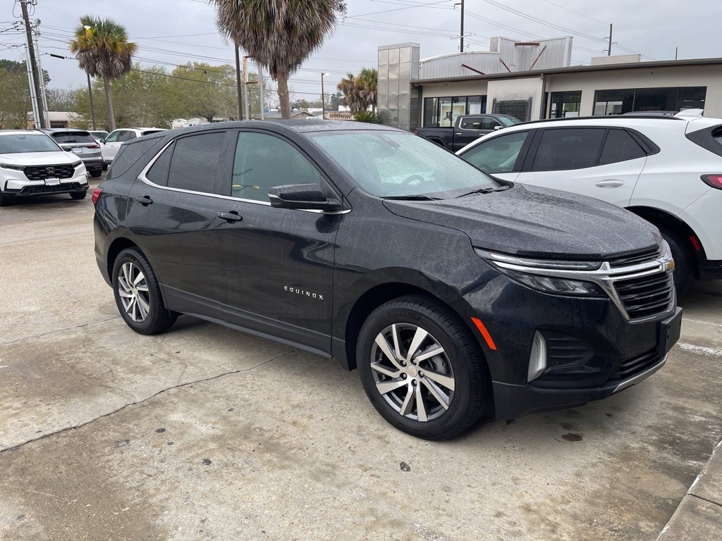 Used 2024 Chevrolet Equinox LT image 3
