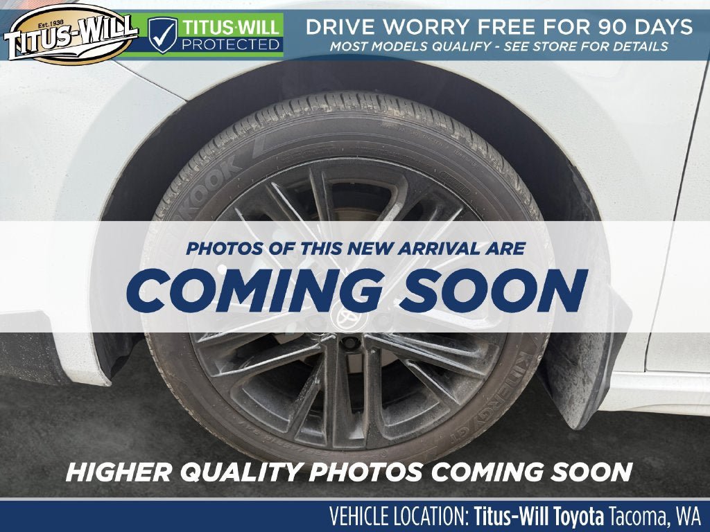 Used 2025 Toyota Camry SE w/ Multimedia Upgrade Package FWD image 5