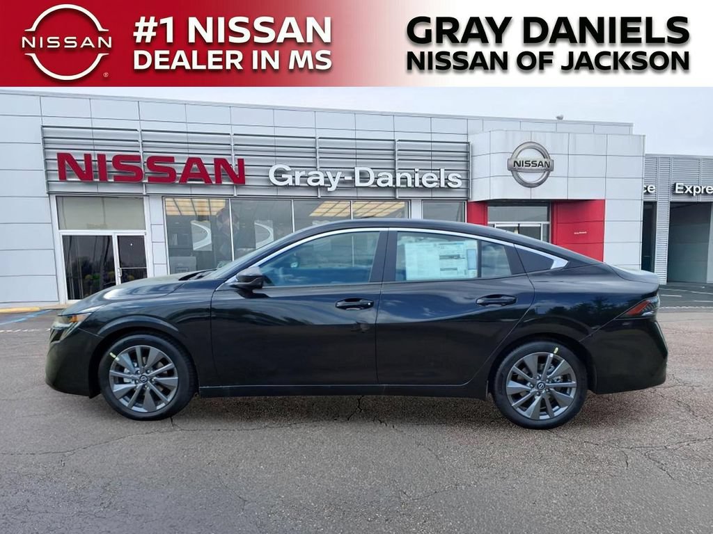 New 2026 Nissan Sentra SL w/ Floor Mat Package FWD image 4