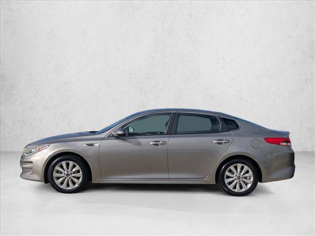 Used 2016 Kia Optima LX w/ Option Group 014 FWD image 9