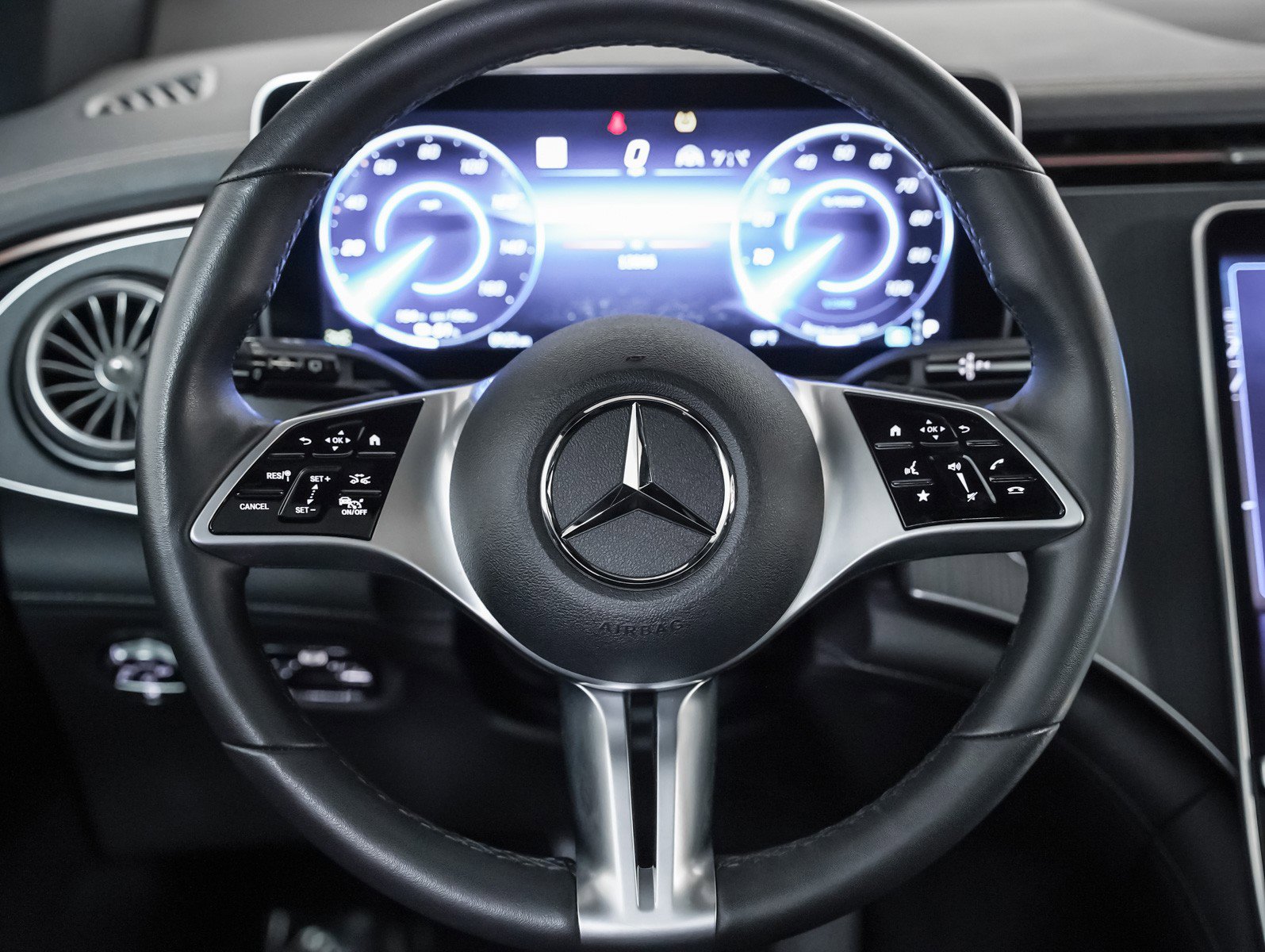 Certified 2024 Mercedes-Benz EQE 350+ SUV w/ Driver Assistance Package image 15