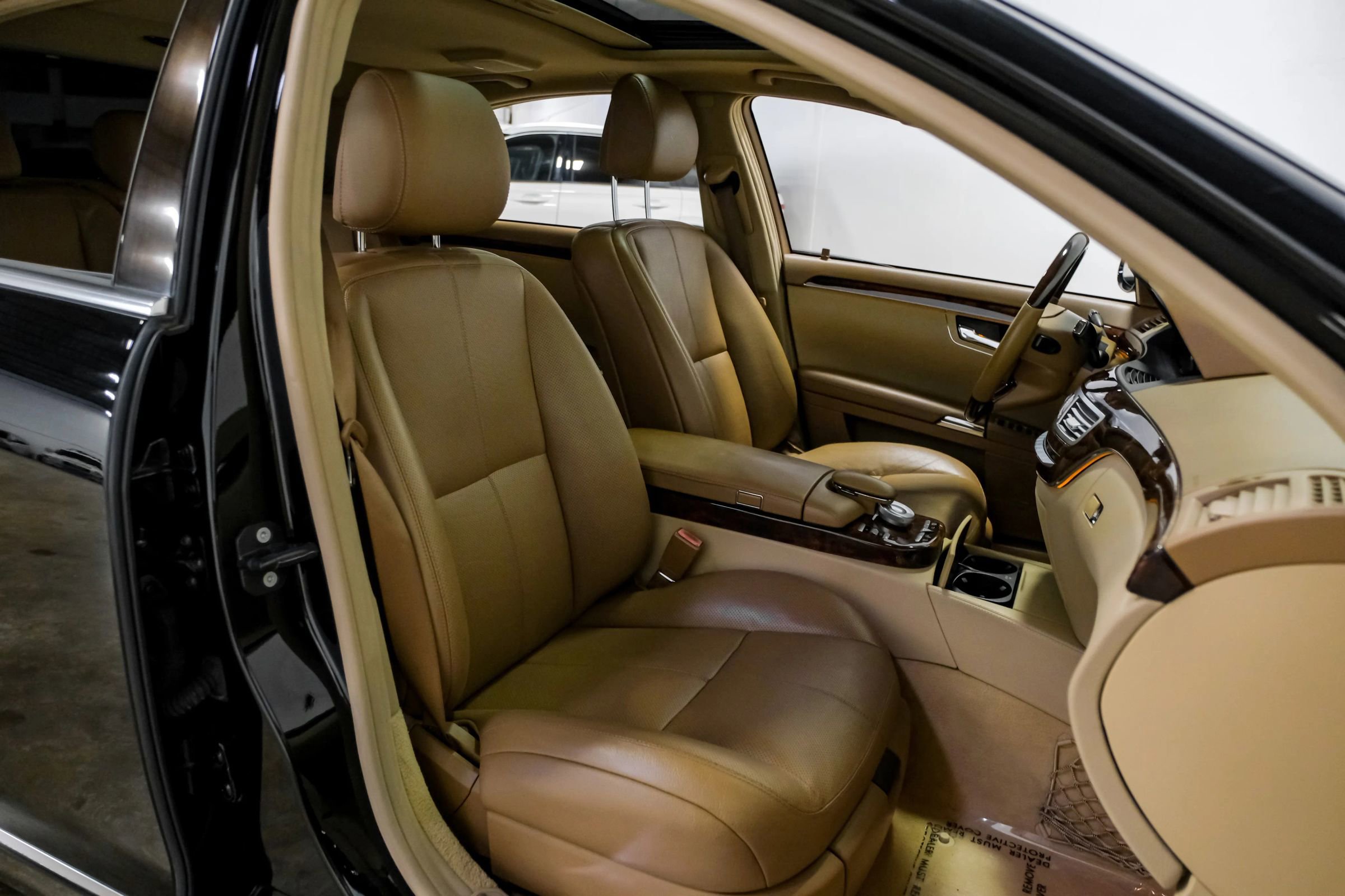 Used 2007 Mercedes-Benz S 550 image 29