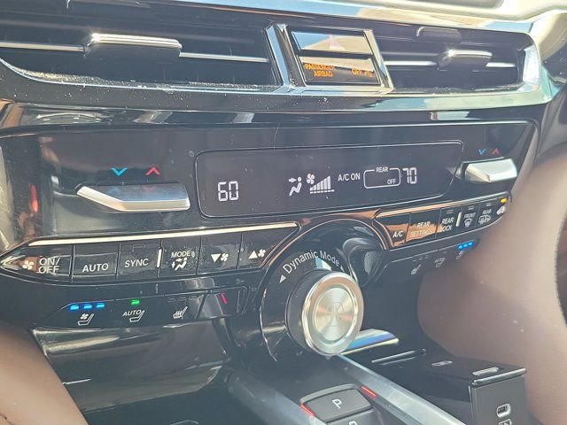 Used 2023 Acura MDX SH-AWD w/ Advance Package image 30