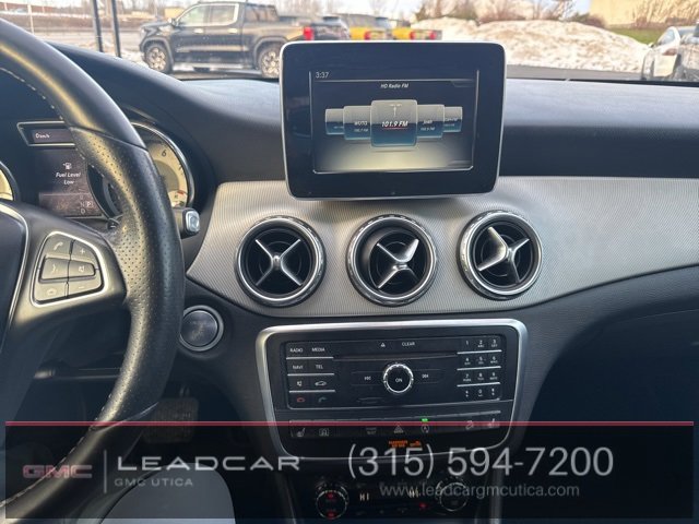 Used 2017 Mercedes-Benz GLA 250 4MATIC image 22