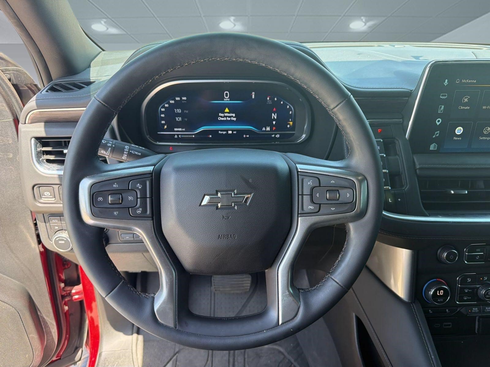 Used 2023 Chevrolet Tahoe Z71 w/ Luxury Package AWD/4WD image 11