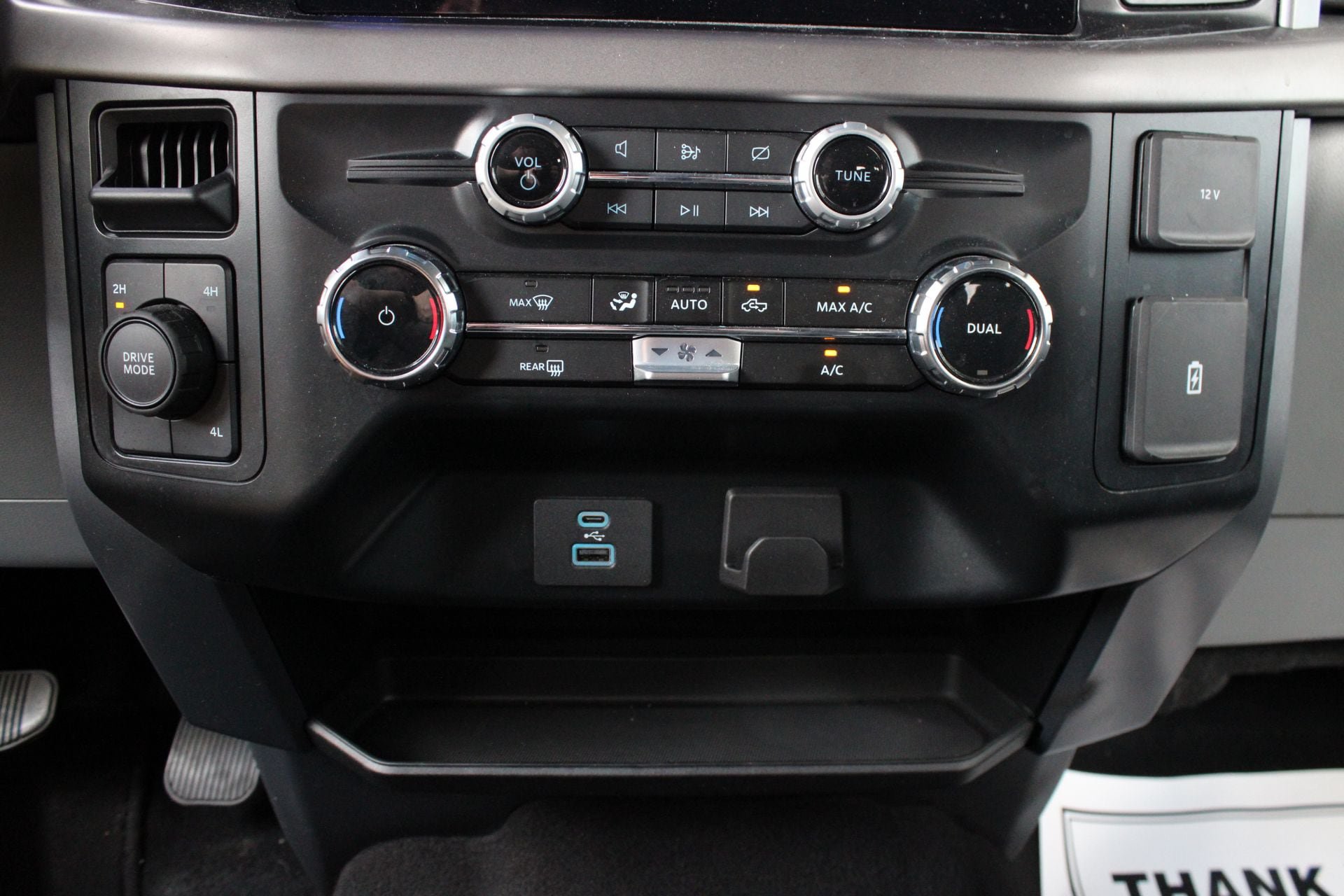 Used 2024 Ford F150 XLT AWD/4WD image 35