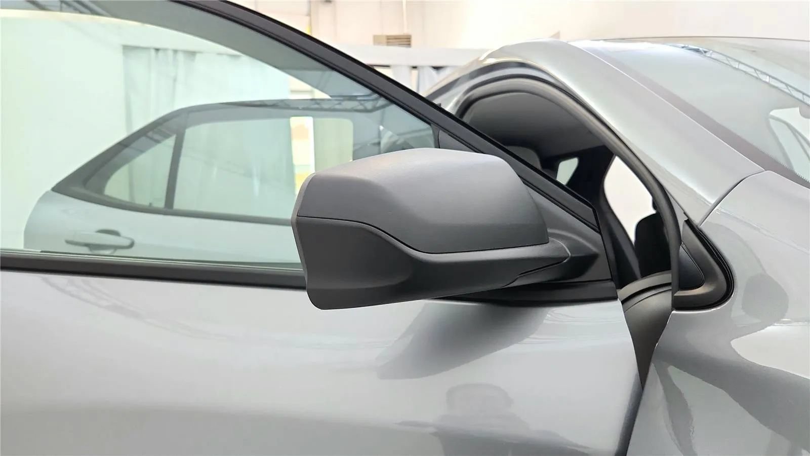 Used 2023 Chevrolet Equinox LS w/ LS Convenience Package FWD image 18