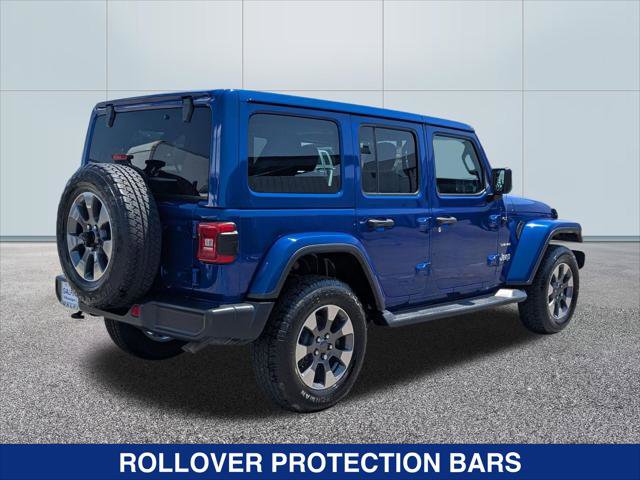 Used 2018 Jeep Wrangler Unlimited Sahara w/ Uconnect 4C Nav & Sound Group AWD/4WD image 5