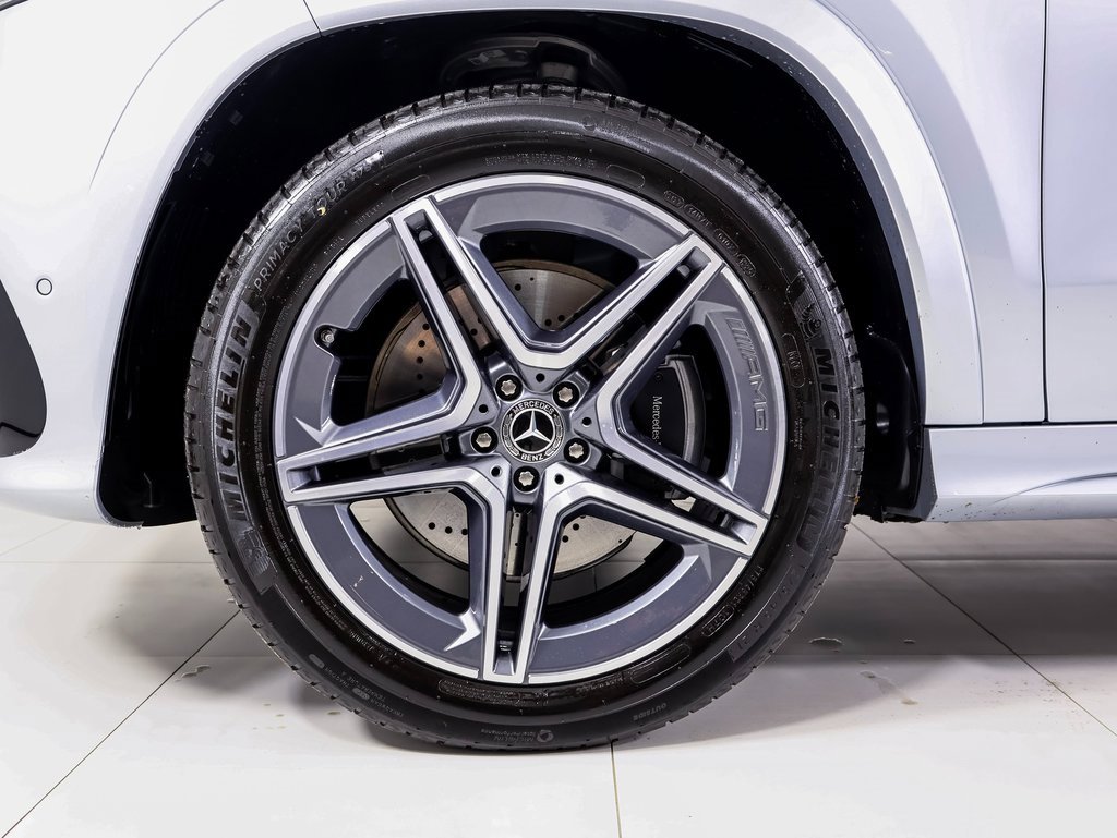 Used 2025 Mercedes-Benz GLS 450 4MATIC image 29