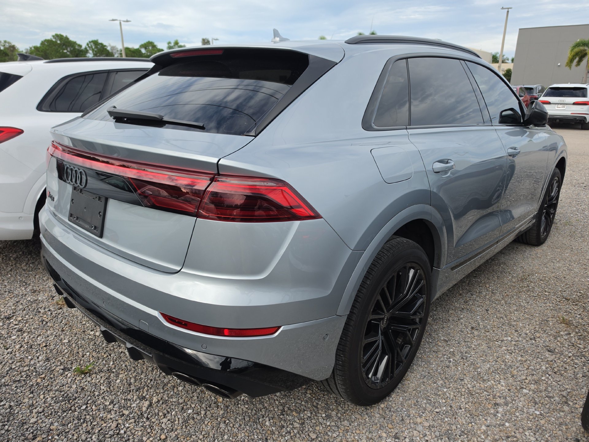 Used 2024 Audi SQ8 Premium Plus w/ Executive Package AWD/4WD image 6
