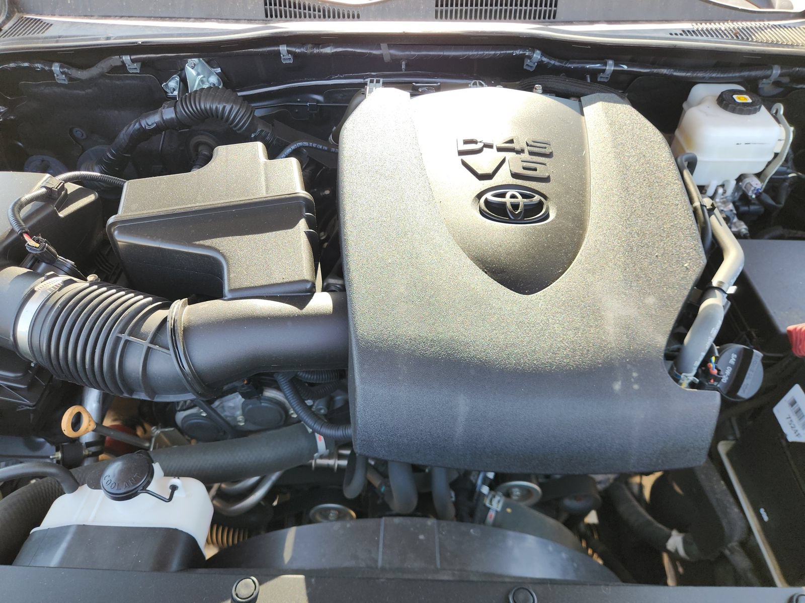 Used 2023 Toyota Tacoma TRD Pro AWD/4WD image 37
