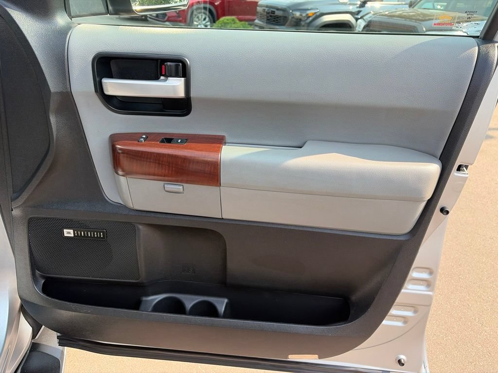 Used 2012 Toyota Sequoia Platinum AWD/4WD image 10