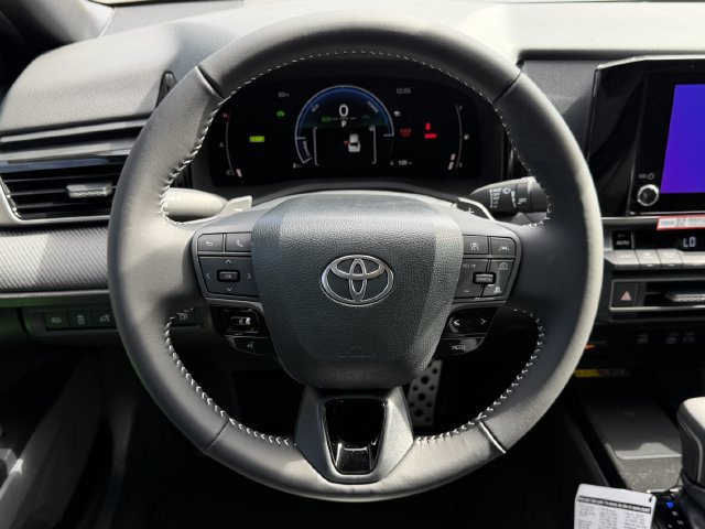 New 2026 Toyota Camry SE w/ Convenience Package FWD image 12