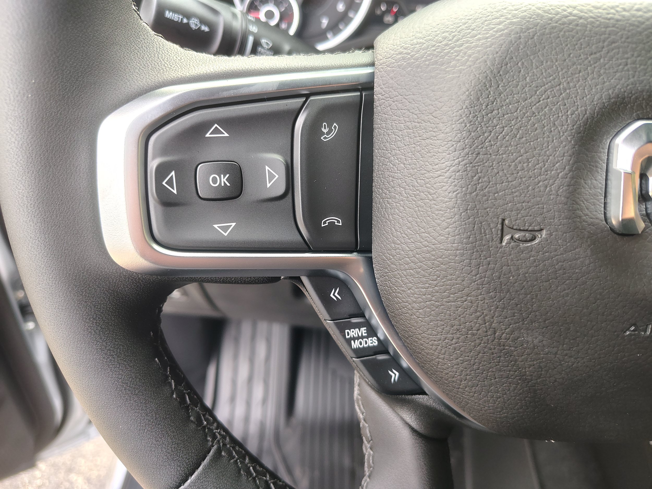New 2026 RAM 1500 Big Horn AWD/4WD image 28