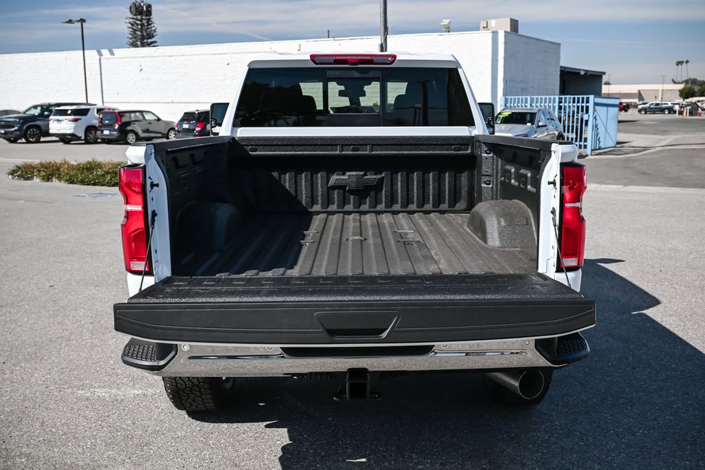 New 2026 Chevrolet Silverado 2500 LTZ w/ LTZ Convenience Package AWD/4WD image 16