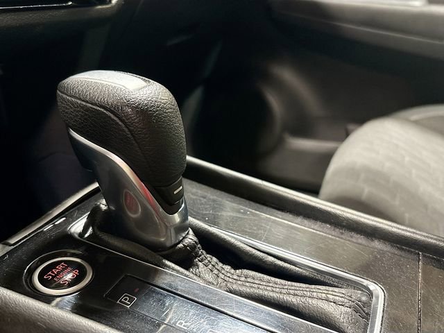 Used 2021 Nissan Kicks SV image 18